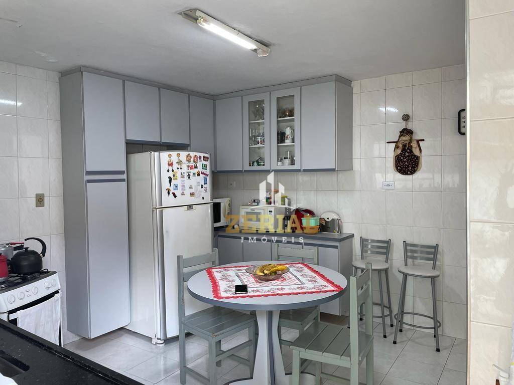 Casa à venda com 2 quartos, 80m² - Foto 15