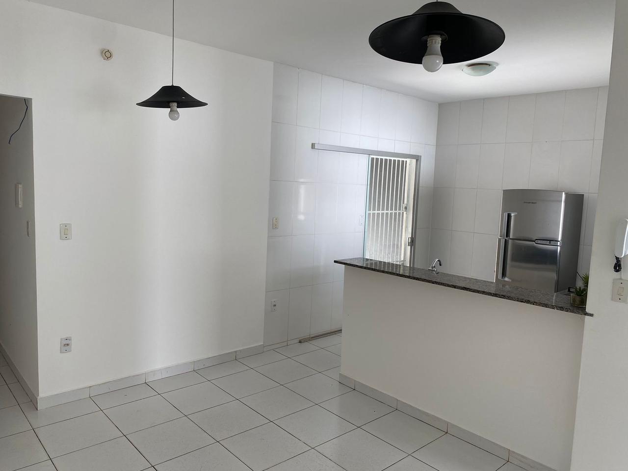 Casa à venda com 3 quartos, 180m² - Foto 3