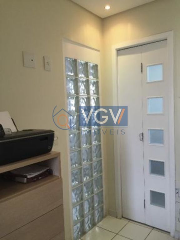 Apartamento à venda com 3 quartos, 116m² - Foto 4