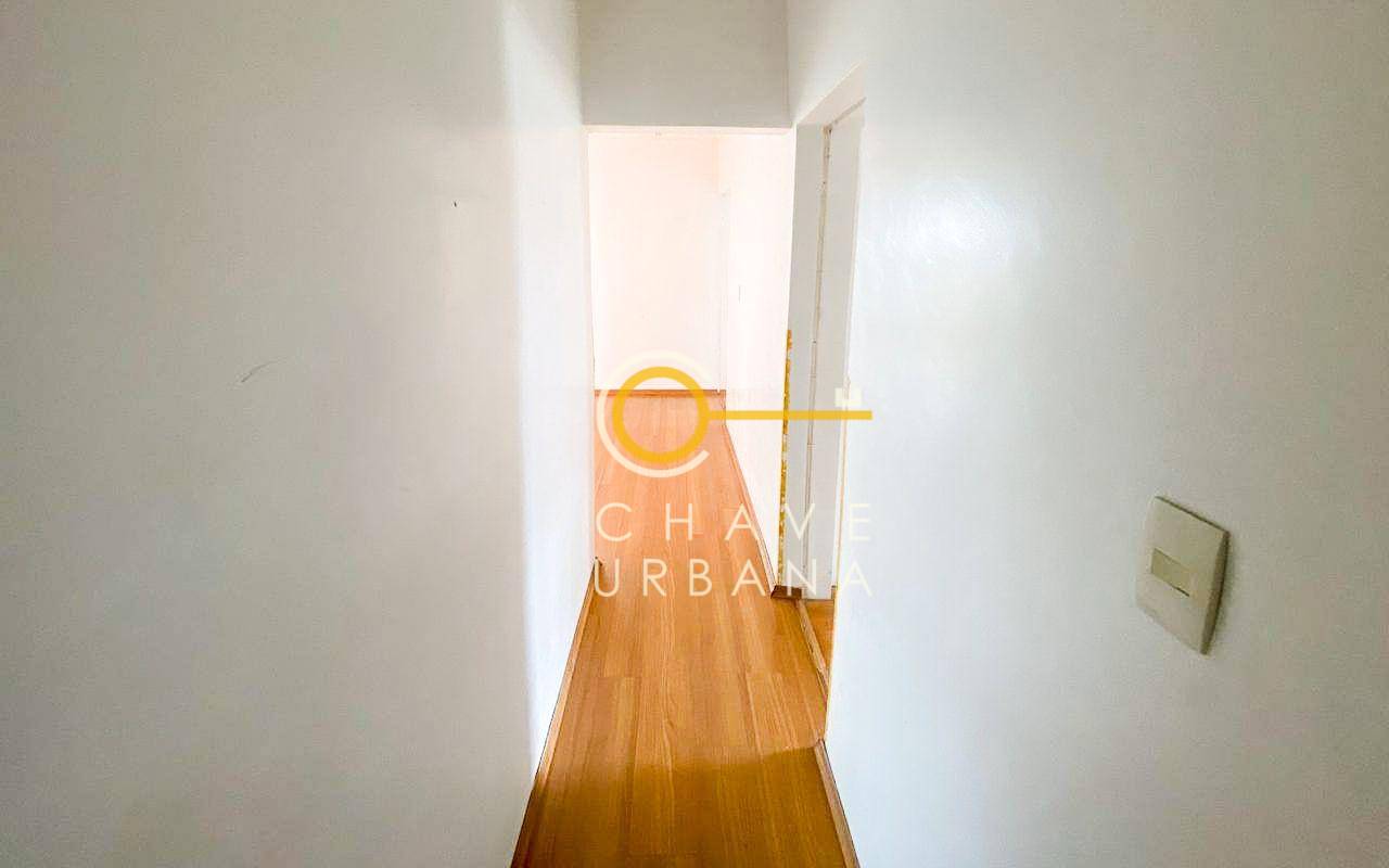 Apartamento à venda com 3 quartos, 107m² - Foto 11