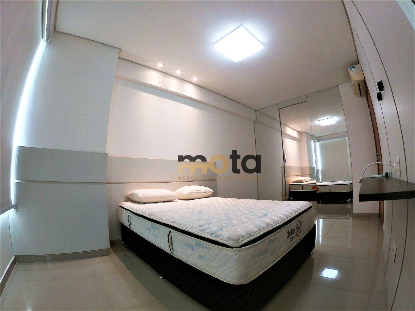 Apartamento para alugar com 3 quartos, 96m² - Foto 17