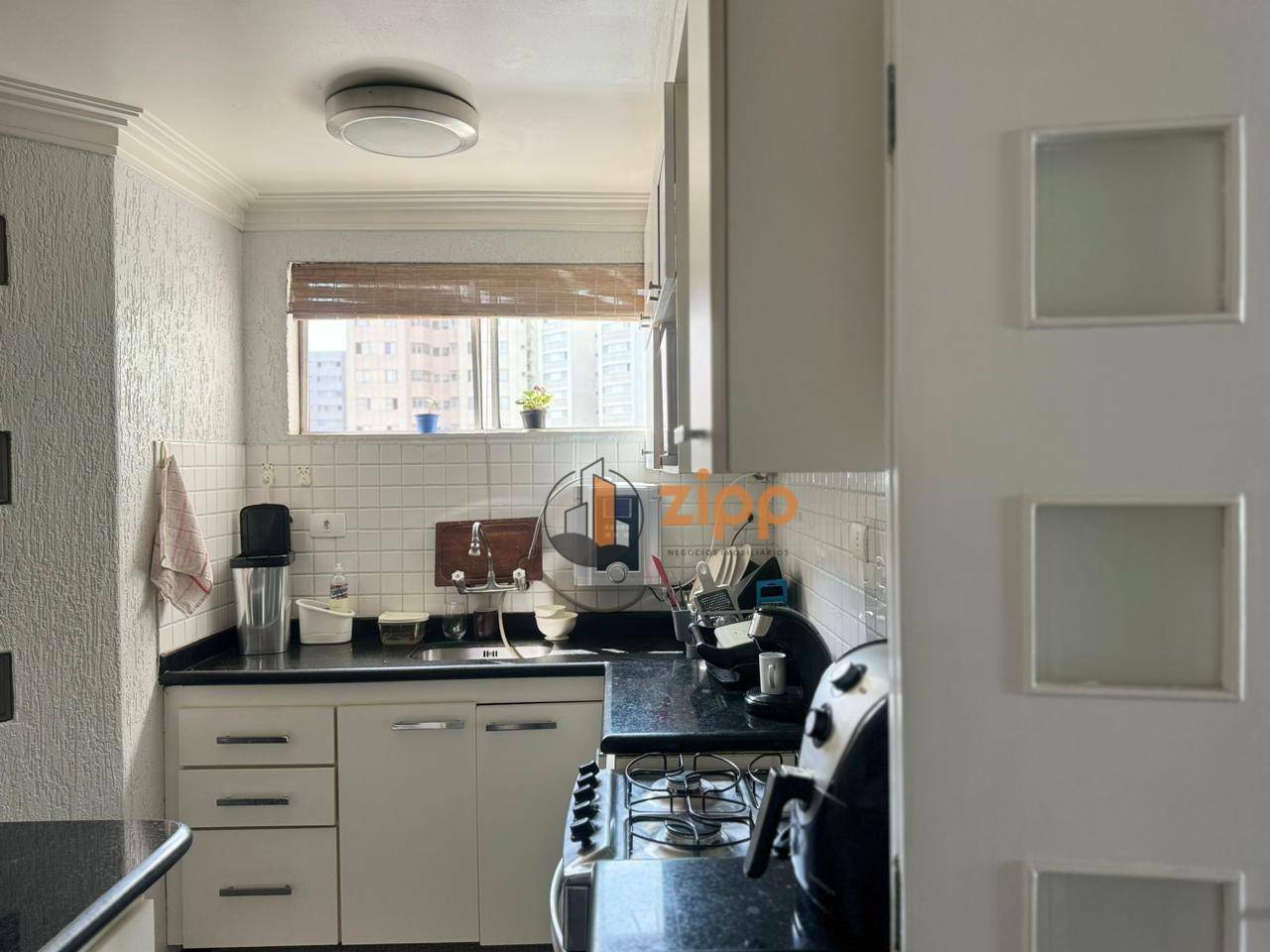 Apartamento à venda com 3 quartos, 83m² - Foto 16