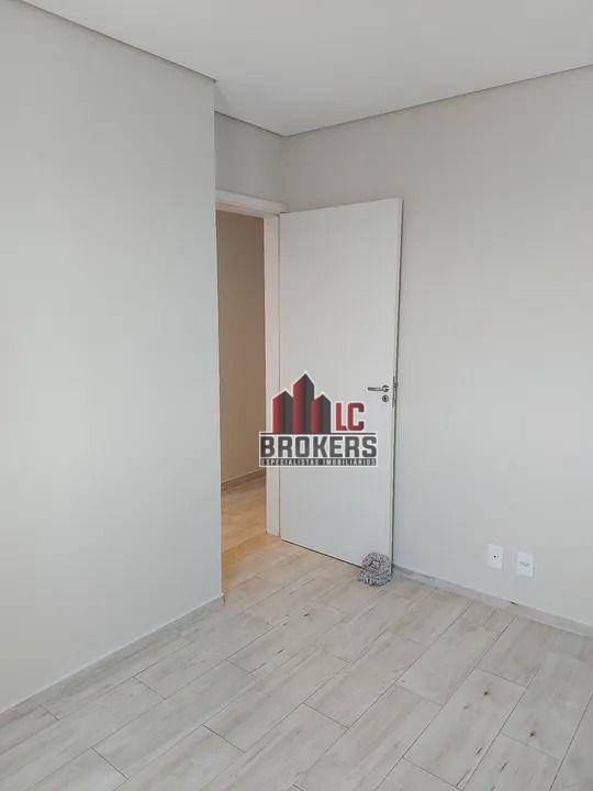 Apartamento para alugar com 2 quartos, 53m² - Foto 13