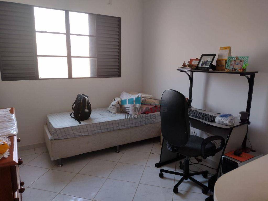 Apartamento à venda com 3 quartos, 110m² - Foto 8