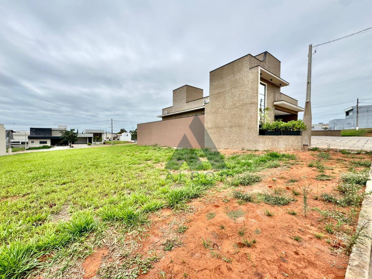 Loteamento e Condomínio, 360 m² - Foto 2