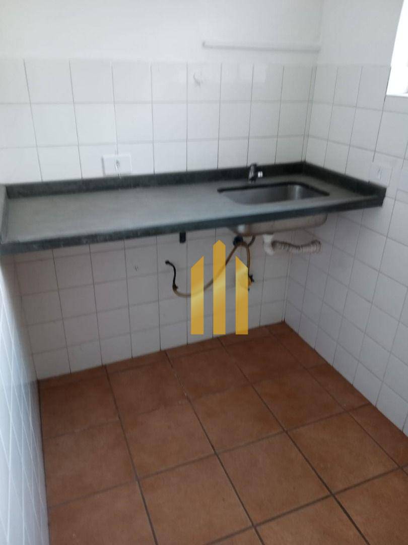 Sobrado à venda com 3 quartos, 145m² - Foto 13