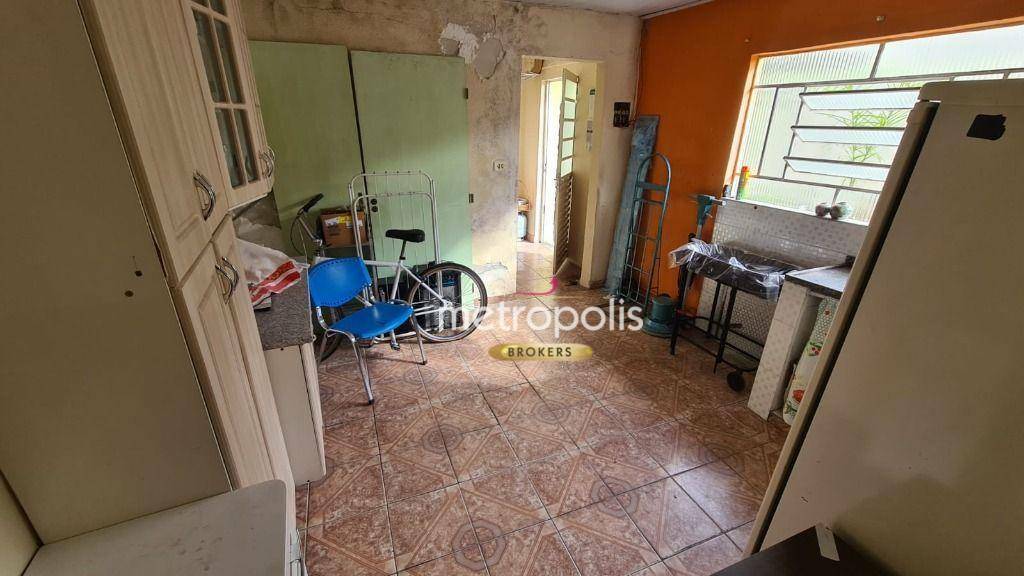 Sobrado à venda com 3 quartos, 250m² - Foto 12