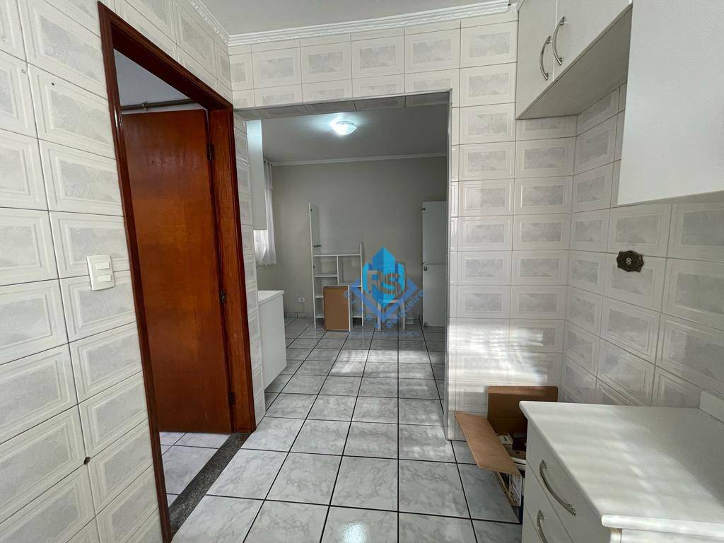 Sobrado à venda e aluguel com 3 quartos, 137m² - Foto 19