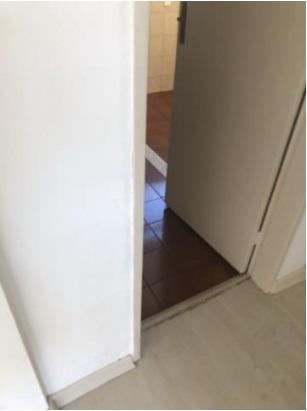 Apartamento à venda com 2 quartos, 75m² - Foto 11