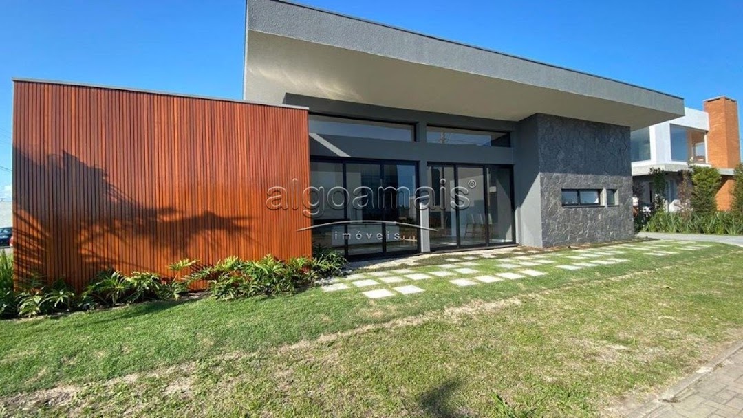 Casa de Condomínio à venda com 3 quartos, 141m² - Foto 1