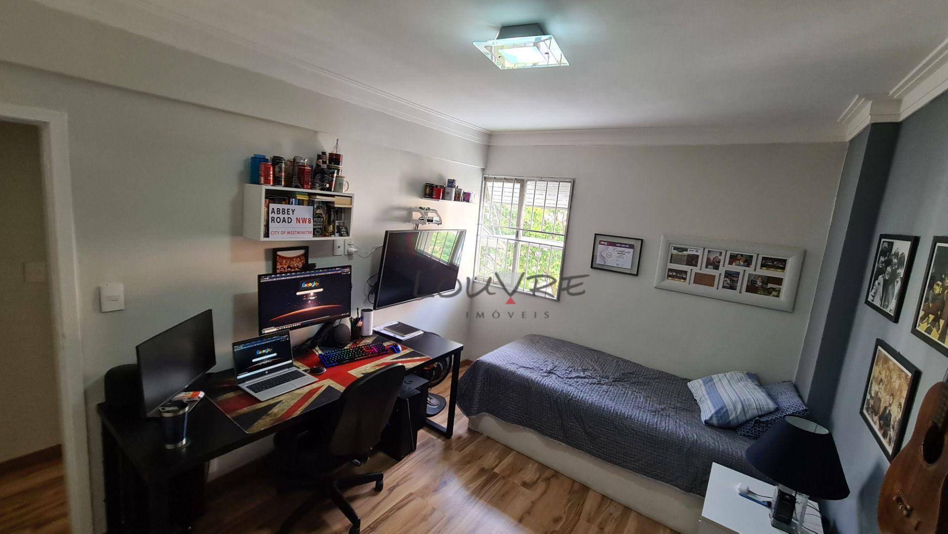 Apartamento à venda com 3 quartos, 111m² - Foto 8