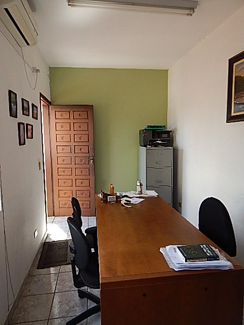 Casa à venda com 2 quartos, 150m² - Foto 23