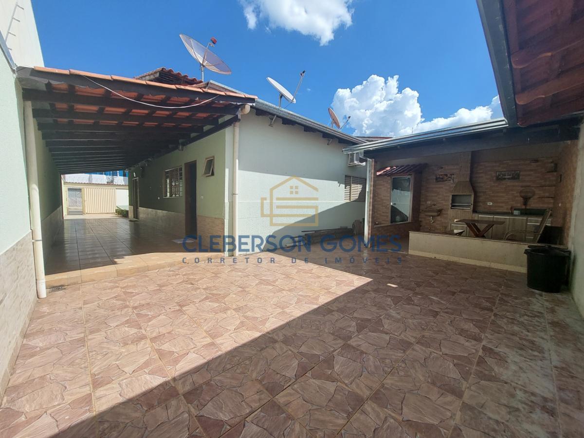 Casa à venda com 3 quartos, 360m² - Foto 13