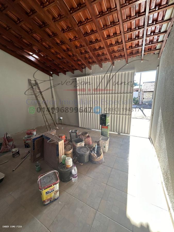 Casa à venda com 2 quartos, 137m² - Foto 3