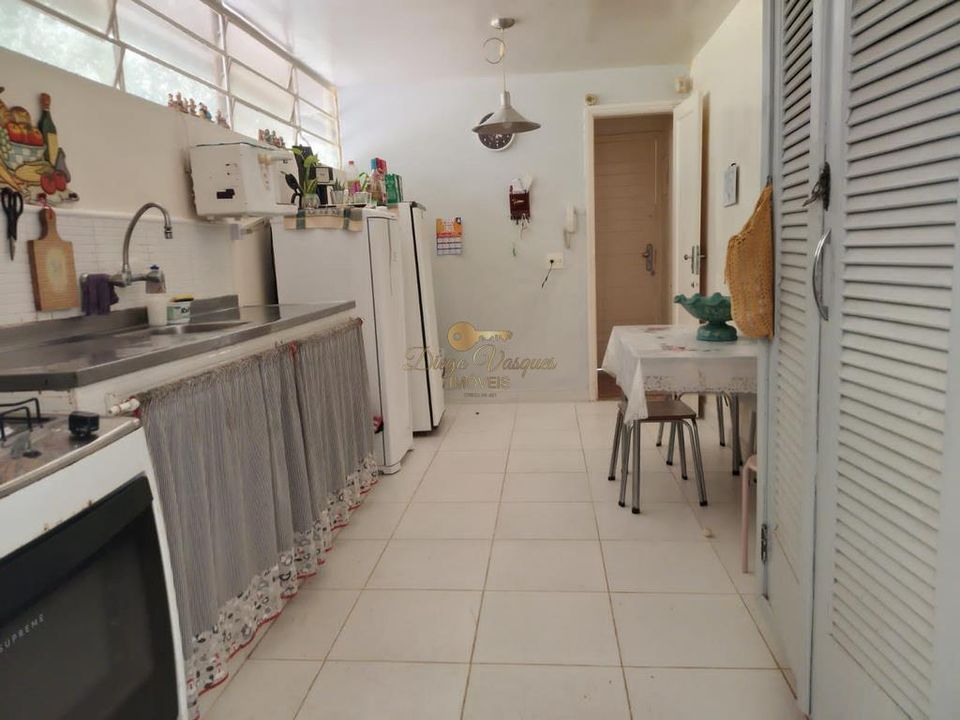 Casa à venda com 3 quartos, 200m² - Foto 23