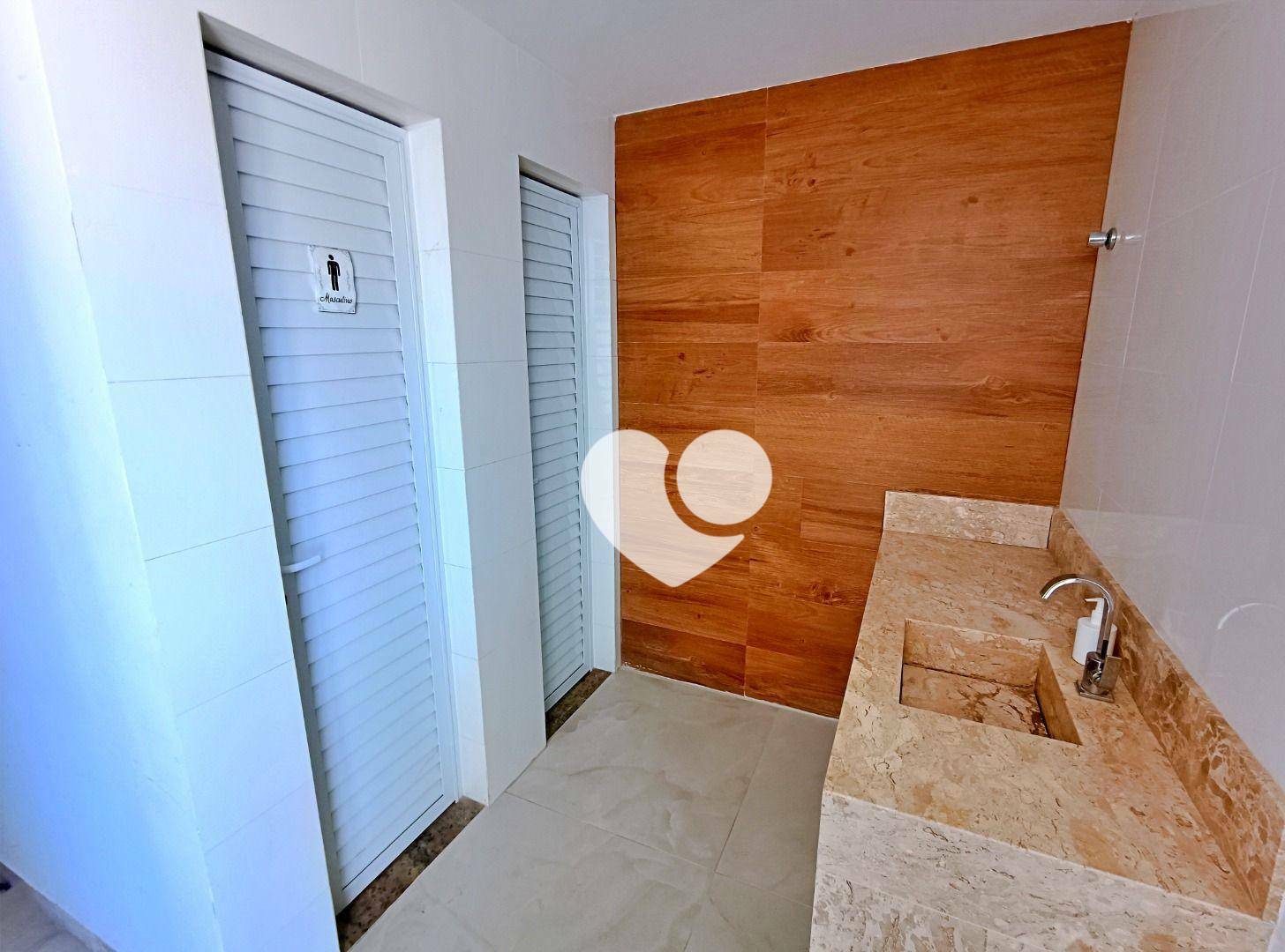 Casa à venda com 9 quartos, 850m² - Foto 28