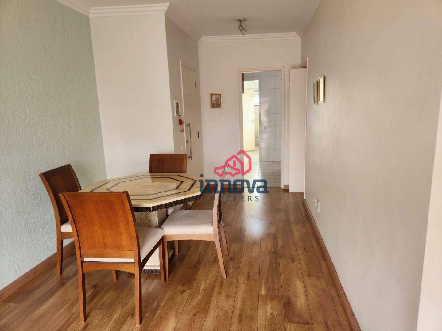 Apartamento à venda com 2 quartos, 69m² - Foto 2