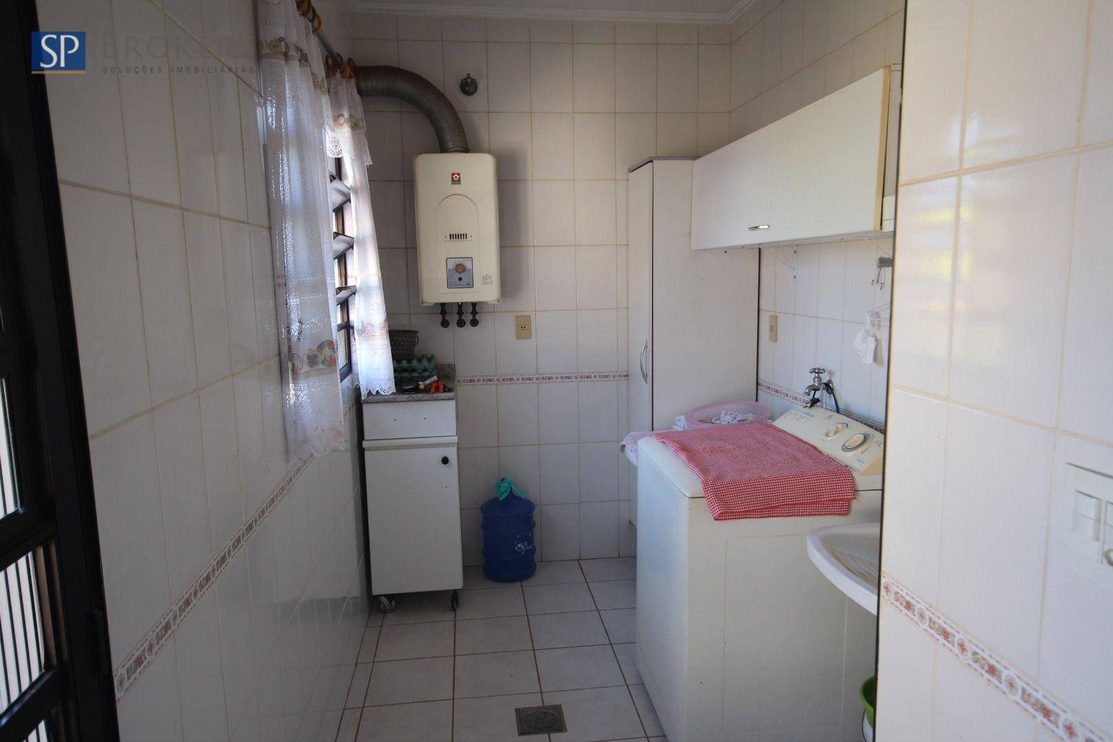 Chácara à venda com 4 quartos, 300m² - Foto 28