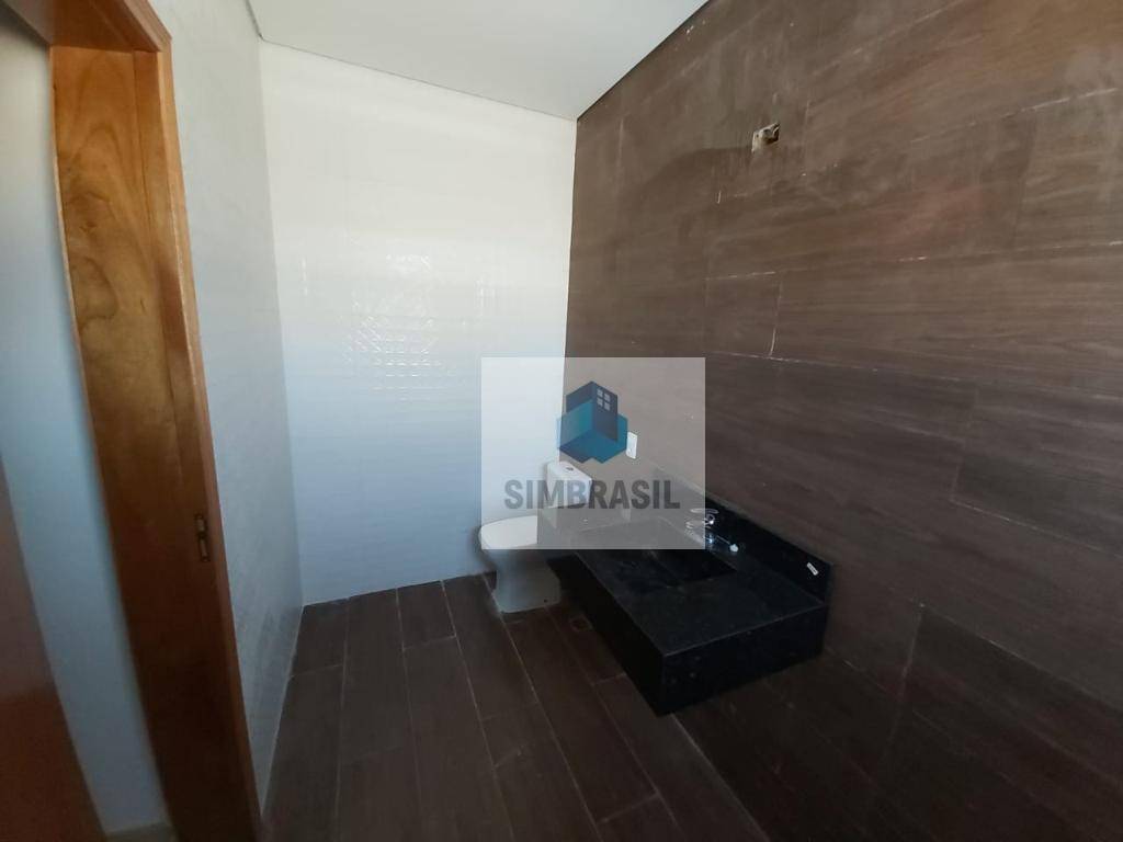 Casa à venda com 3 quartos, 315m² - Foto 11