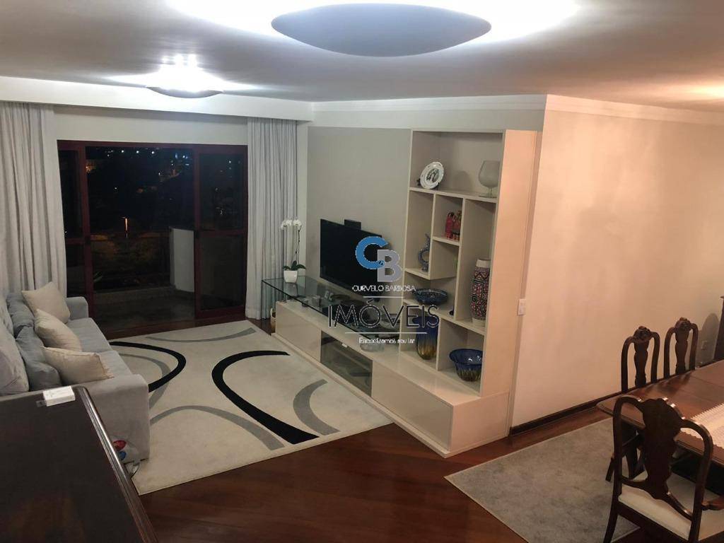 Apartamento à venda com 4 quartos, 170m² - Foto 1