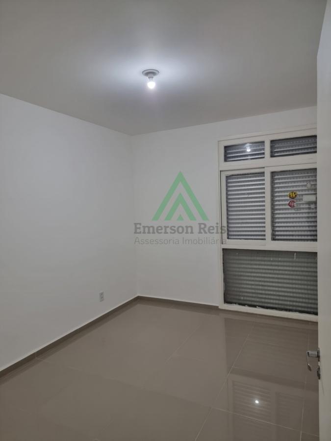 Apartamento à venda com 3 quartos, 135m² - Foto 6