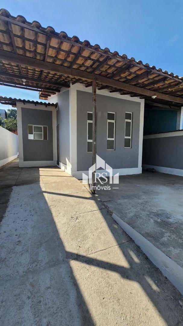 Casa à venda com 2 quartos, 65m² - Foto 13