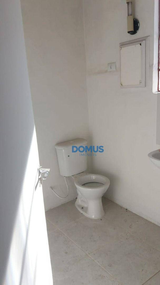 Casa à venda com 5 quartos, 180m² - Foto 15