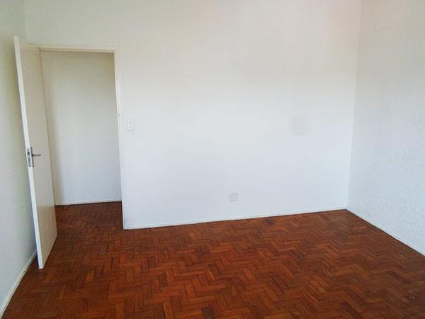 Apartamento para alugar com 3 quartos, 130m² - Foto 4