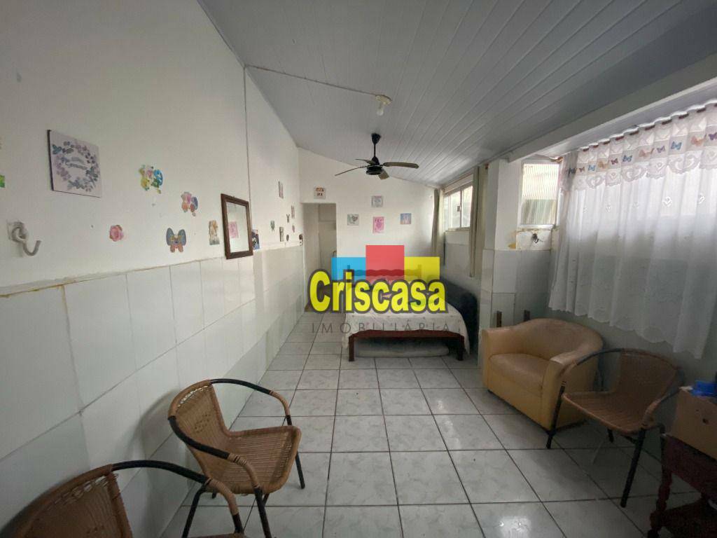 Casa à venda com 6 quartos, 250m² - Foto 22