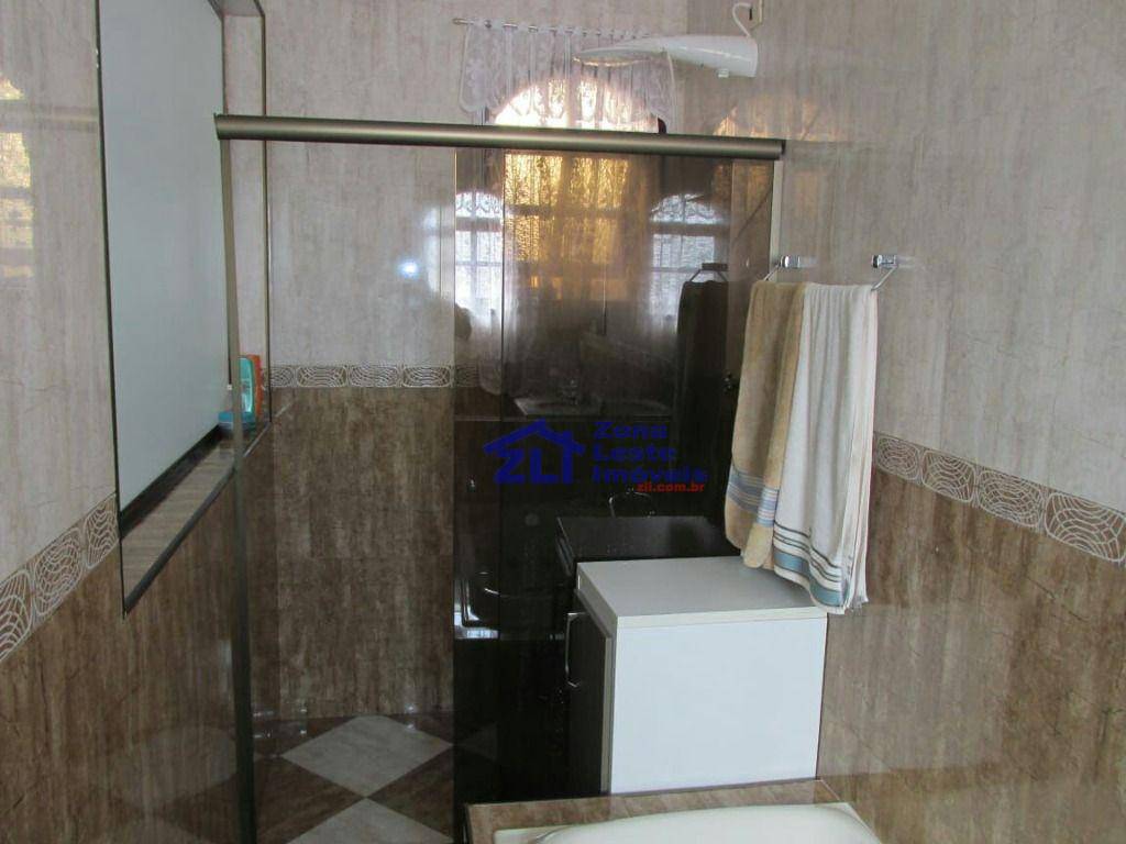 Sobrado à venda com 4 quartos, 280m² - Foto 48