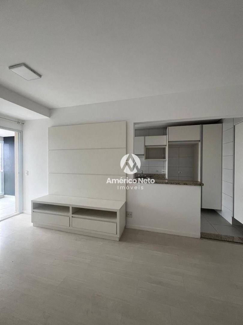 Apartamento para alugar com 2 quartos, 74m² - Foto 26