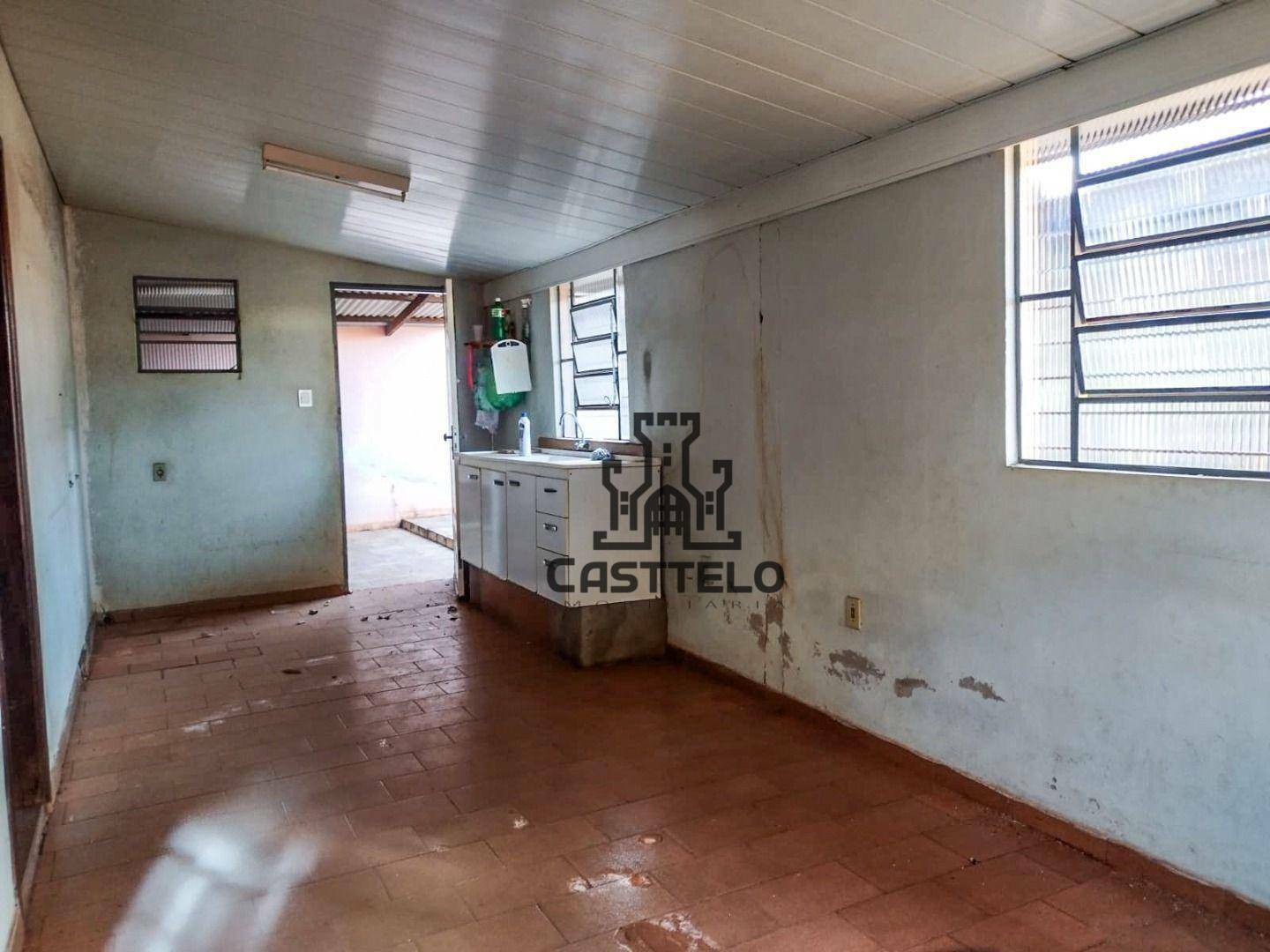 Casa à venda com 3 quartos, 307M2 - Foto 11