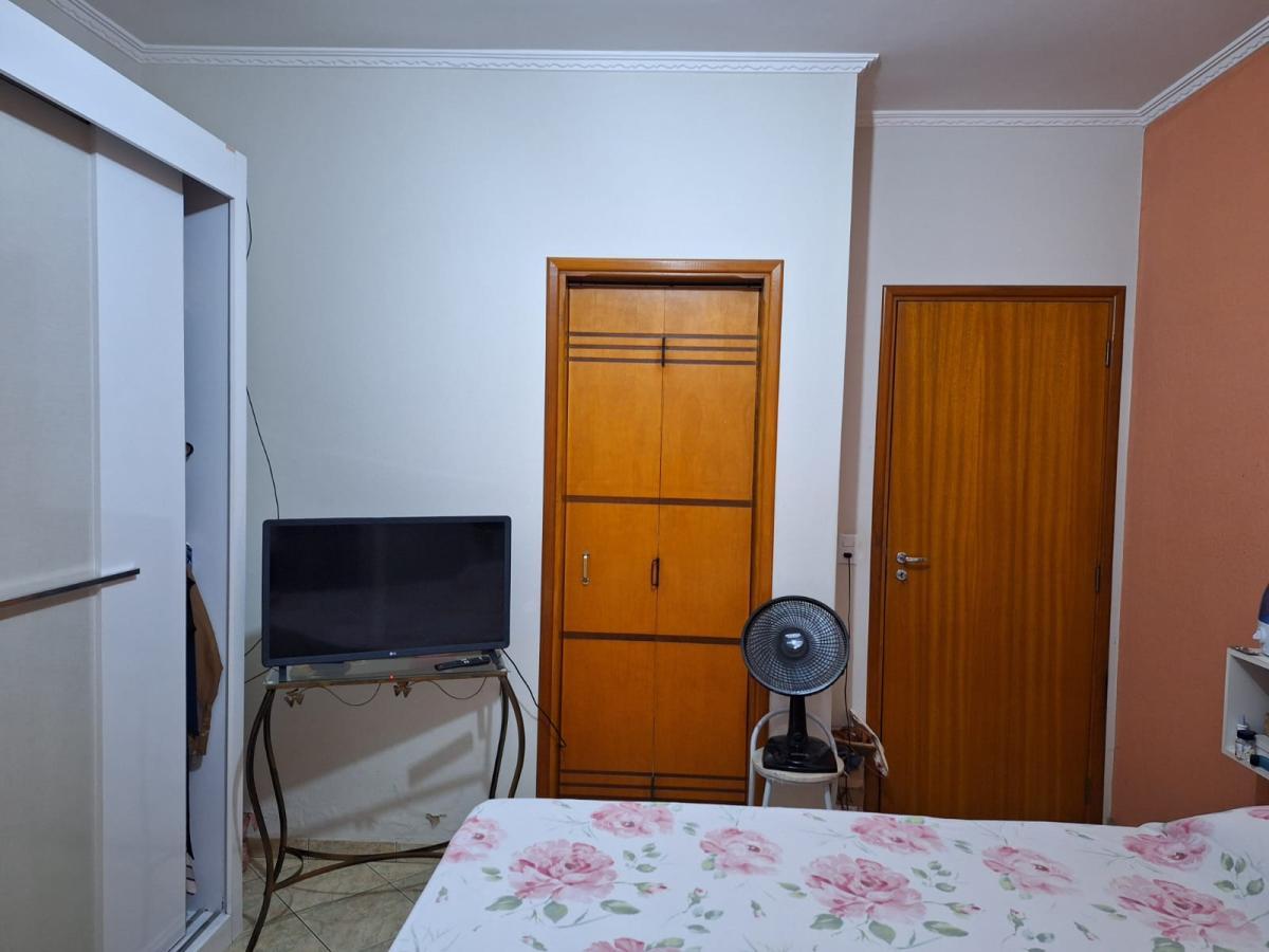 Casa à venda com 3 quartos, 360m² - Foto 17