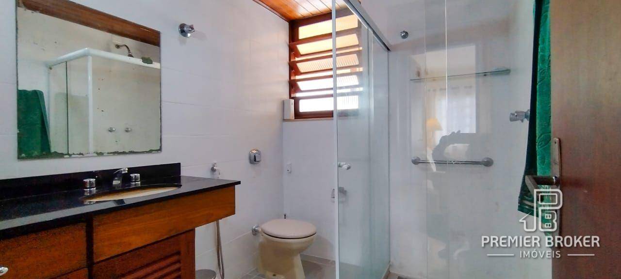 Casa à venda com 4 quartos, 200m² - Foto 32