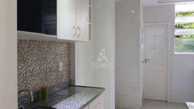 Apartamento à venda com 2 quartos, 70m² - Foto 6