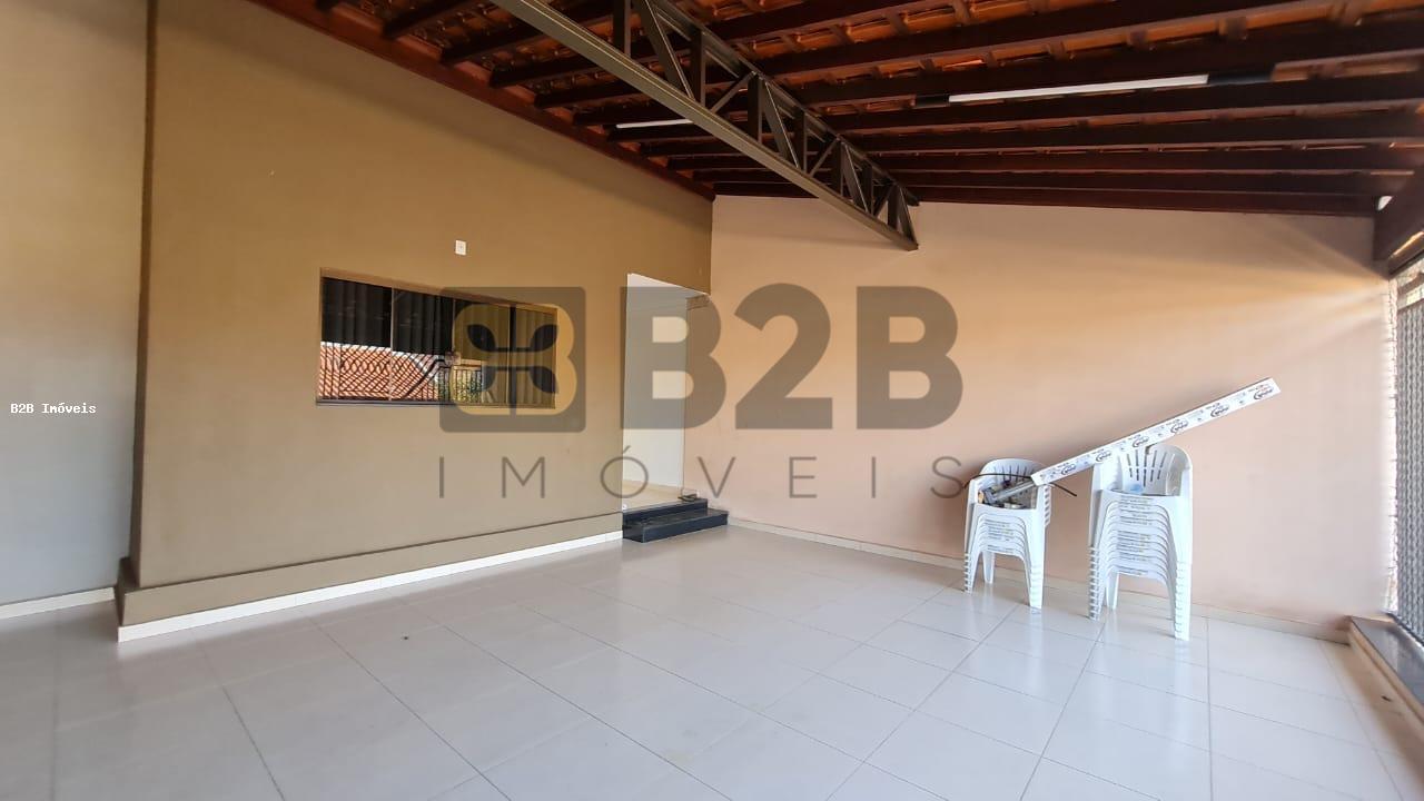 Casa à venda com 3 quartos, 210m² - Foto 29