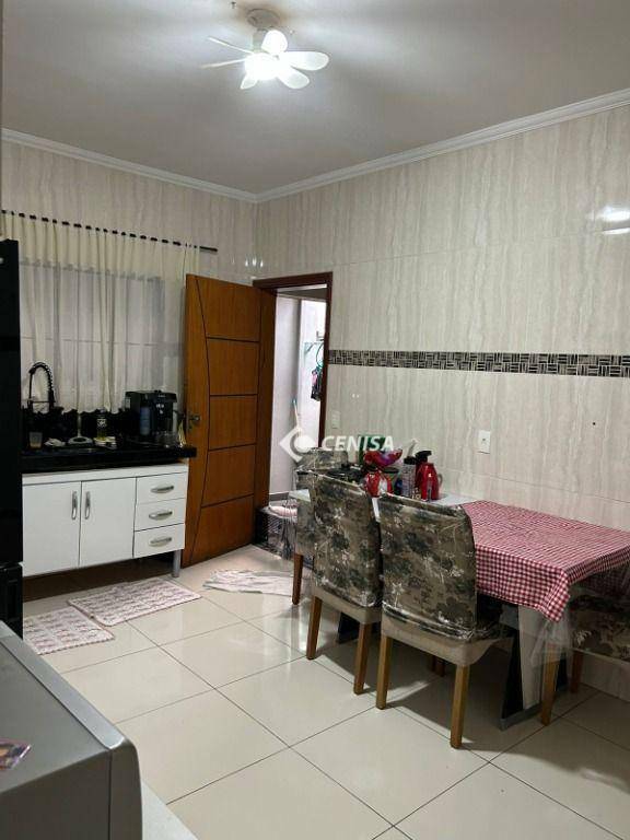 Casa à venda com 2 quartos, 100m² - Foto 4