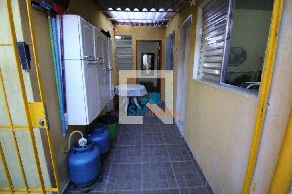 Casa à venda com 2 quartos, 200m² - Foto 33