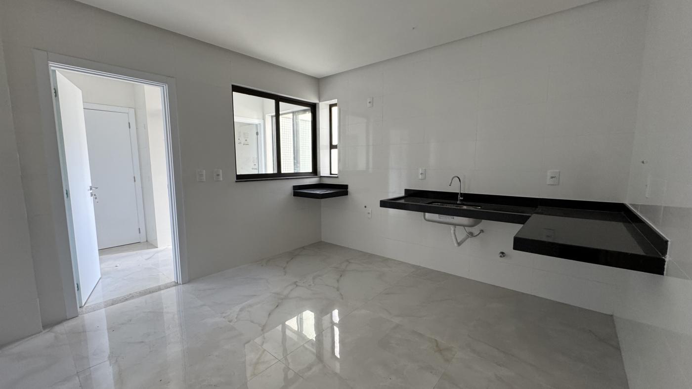 Apartamento para alugar com 4 quartos, 173m² - Foto 14