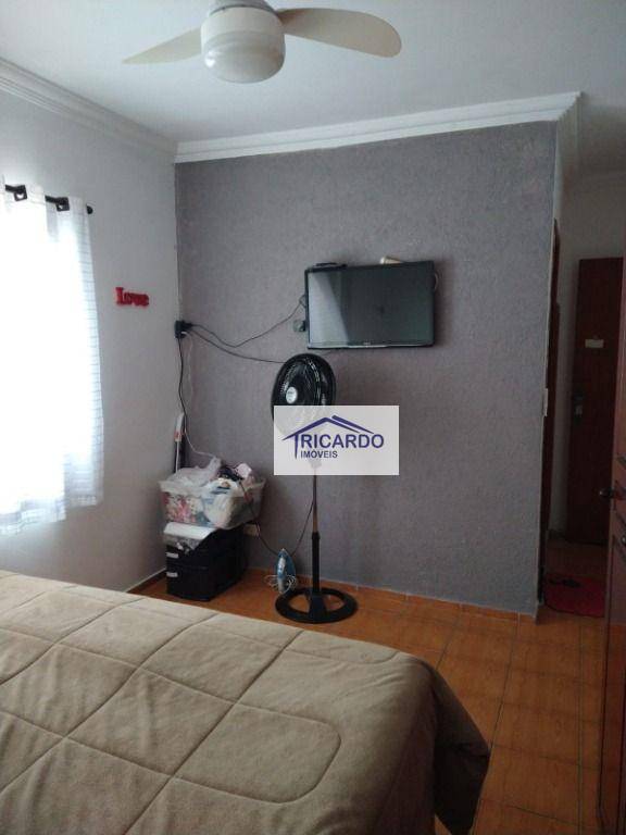 Apartamento à venda com 2 quartos, 74m² - Foto 2