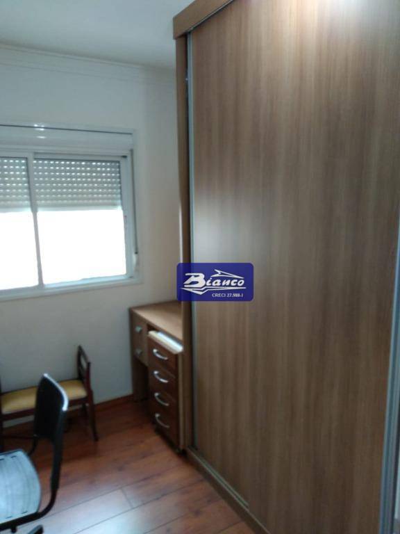 Apartamento à venda com 3 quartos, 134m² - Foto 13