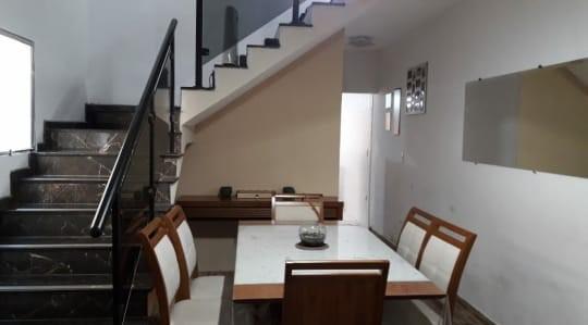 Casa à venda com 3 quartos, 232m² - Foto 7