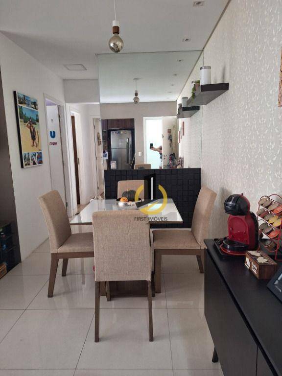 Apartamento à venda com 3 quartos, 93m² - Foto 4