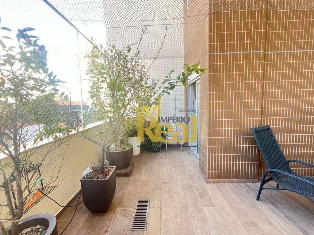 Apartamento à venda com 3 quartos, 169m² - Foto 19