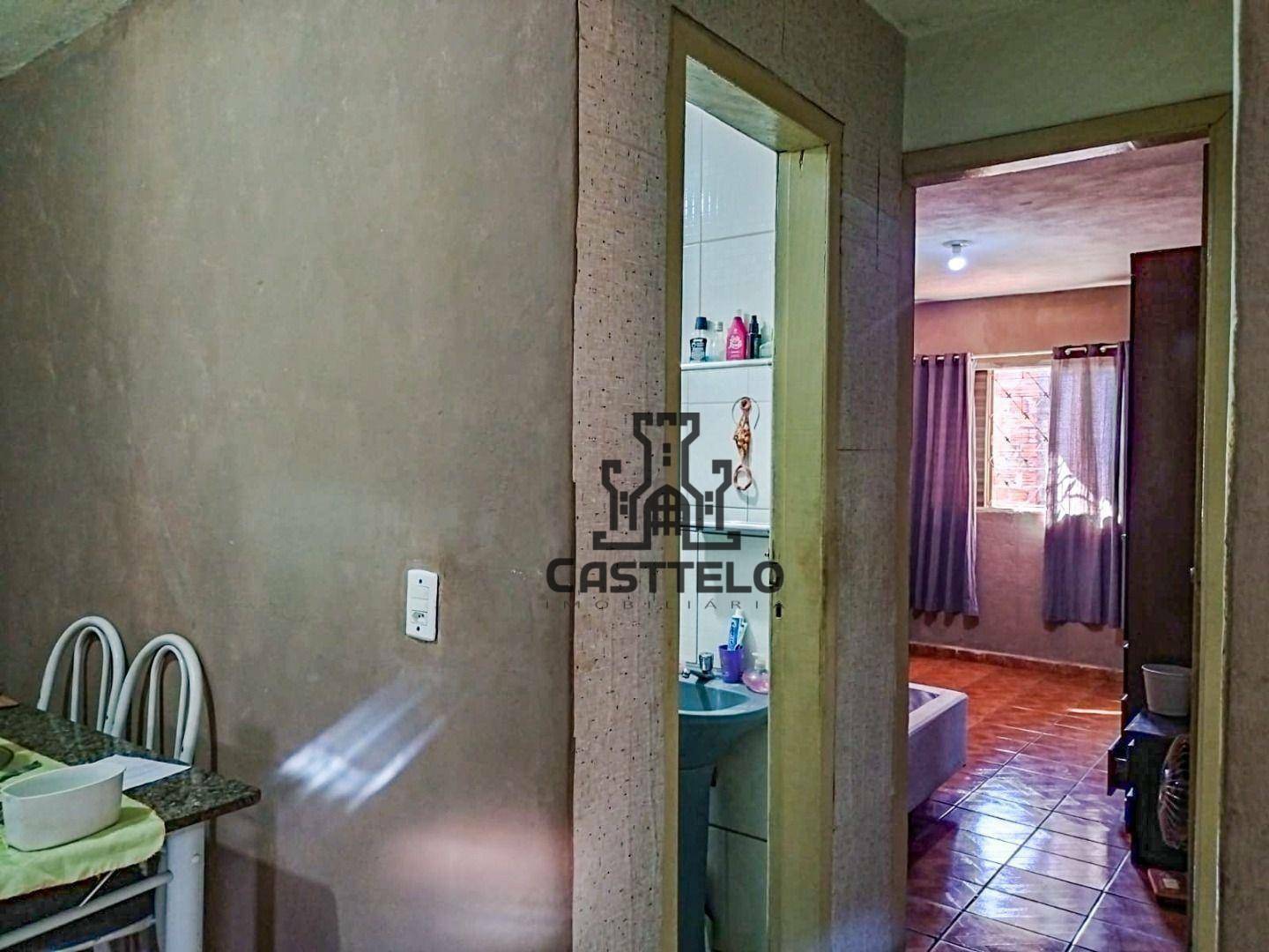 Casa à venda com 3 quartos, 81m² - Foto 14