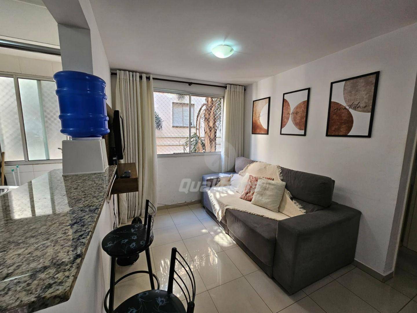 Apartamento à venda com 2 quartos, 47m² - Foto 3