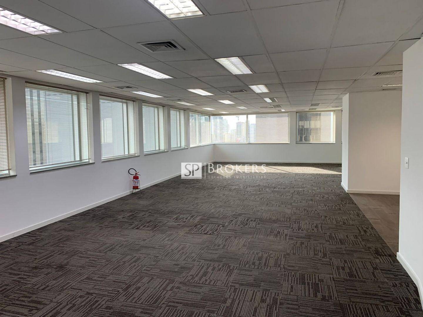 Conjunto Comercial-Sala para alugar, 192m² - Foto 1