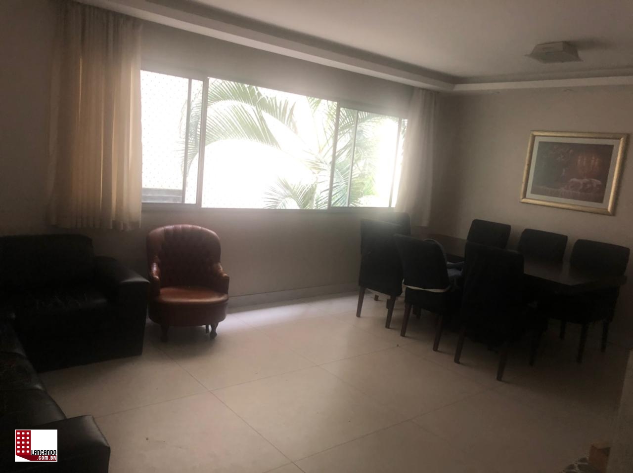 Apartamento à venda com 3 quartos, 100m² - Foto 1