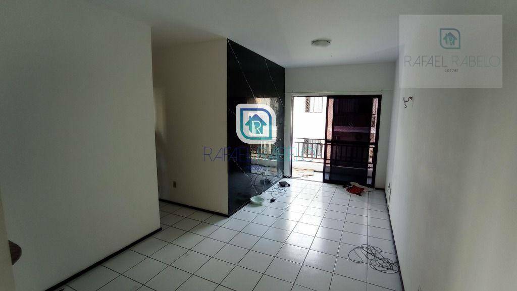 Apartamento à venda com 3 quartos, 62m² - Foto 3