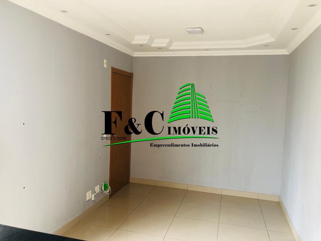 Apartamento à venda com 2 quartos, 44m² - Foto 2